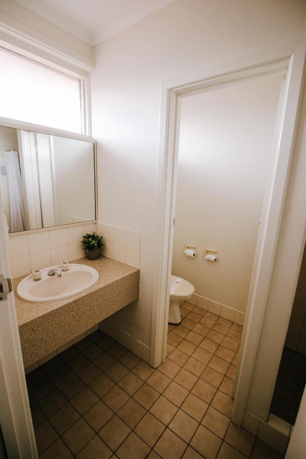 Kalgoorlie Overland Motel Экстерьер фото