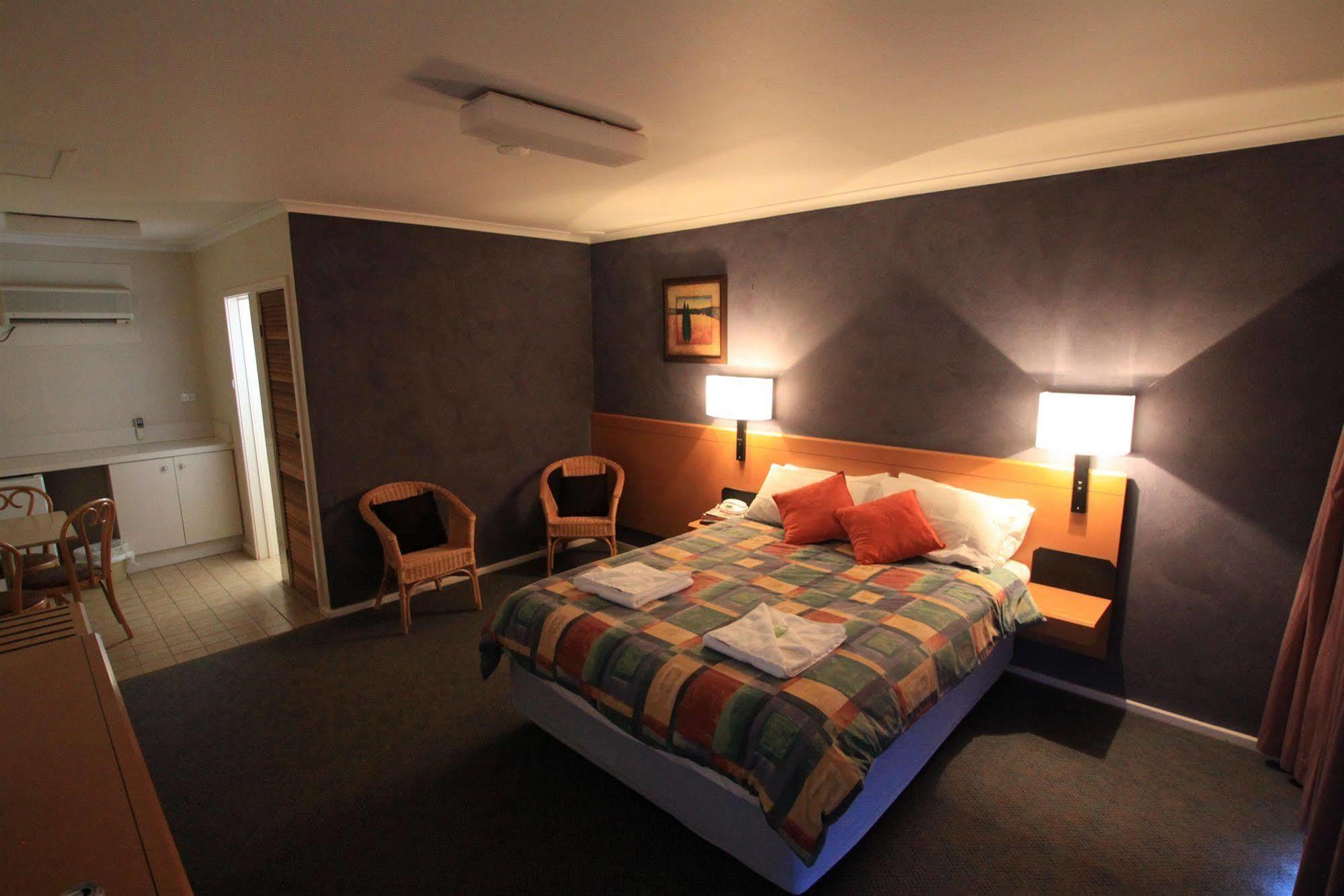 Kalgoorlie Overland Motel Экстерьер фото